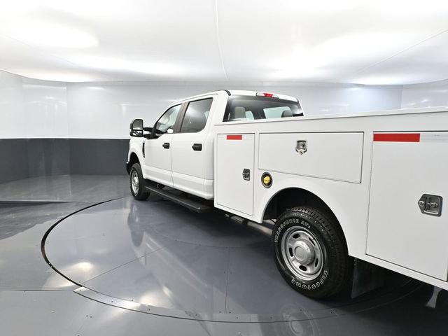 Used 2019 Ford F250 XL w/ Power Equipment Group image 9