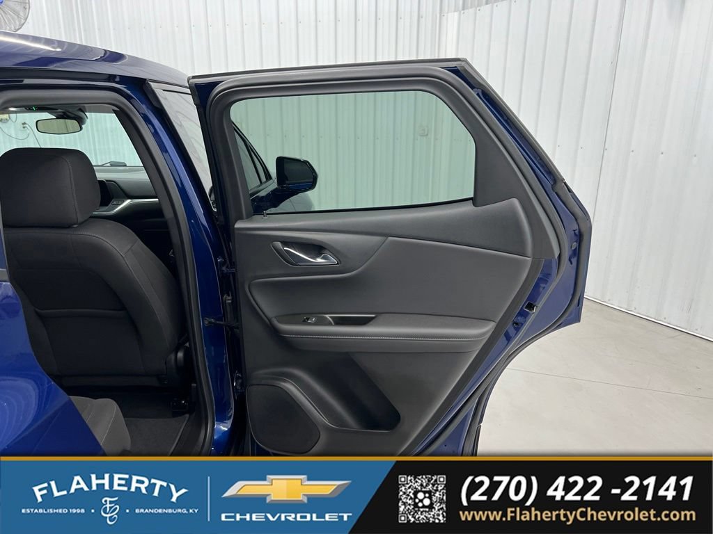Used 2022 Chevrolet Blazer LT FWD image 12