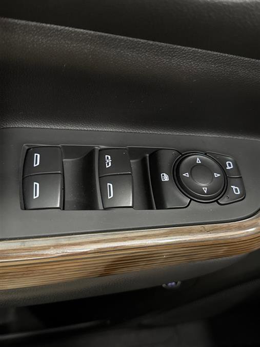 Used 2023 GMC Acadia SLE w/ Driver Convenience Package image 34