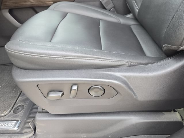 Used 2025 Chevrolet Silverado 1500 LT Trail Boss w/ Convenience Package II AWD/4WD image 24