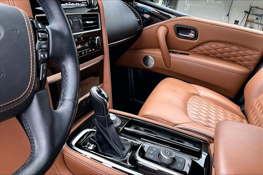 Used 2024 INFINITI QX80 Sensory image 23