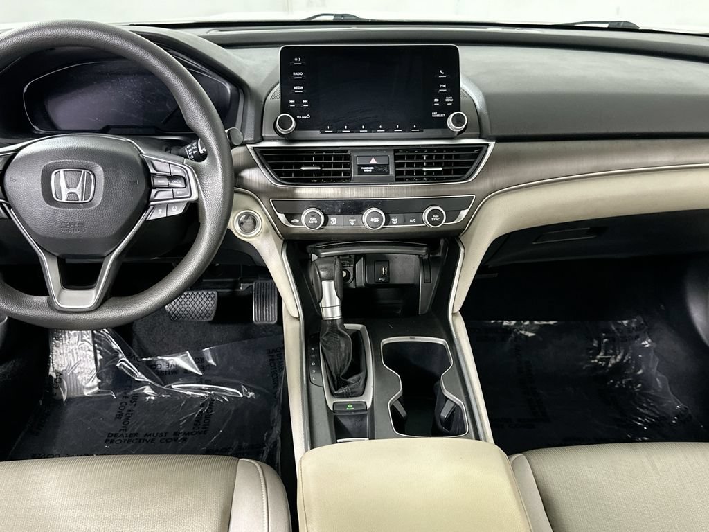 Used 2019 Honda Accord LX image 18