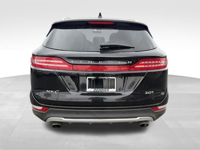 Used 2017 Lincoln MKC Premiere image 5