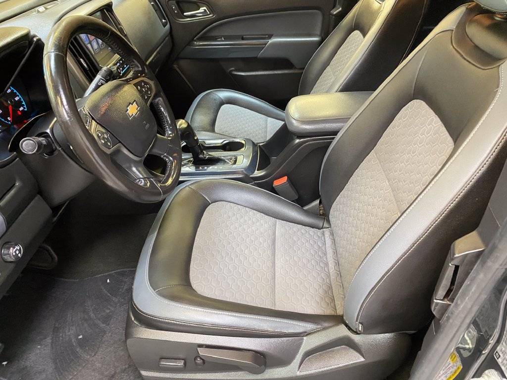 Used 2018 Chevrolet Colorado Z71 RWD image 20
