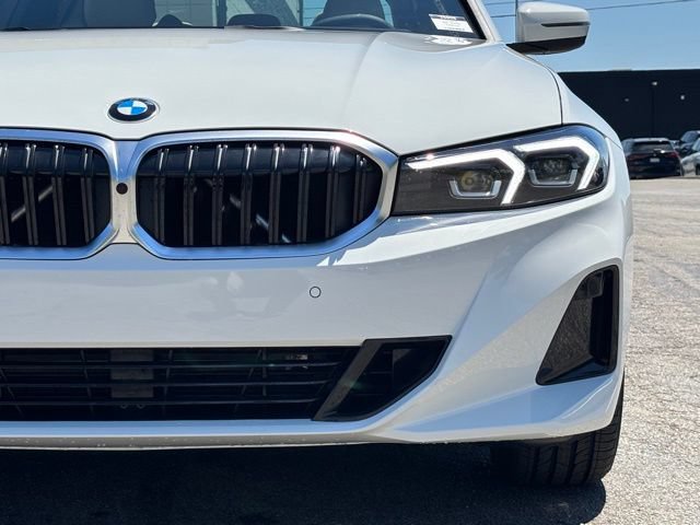 New 2026 BMW 330i xDrive Sedan w/ Premium Package AWD/4WD image 10