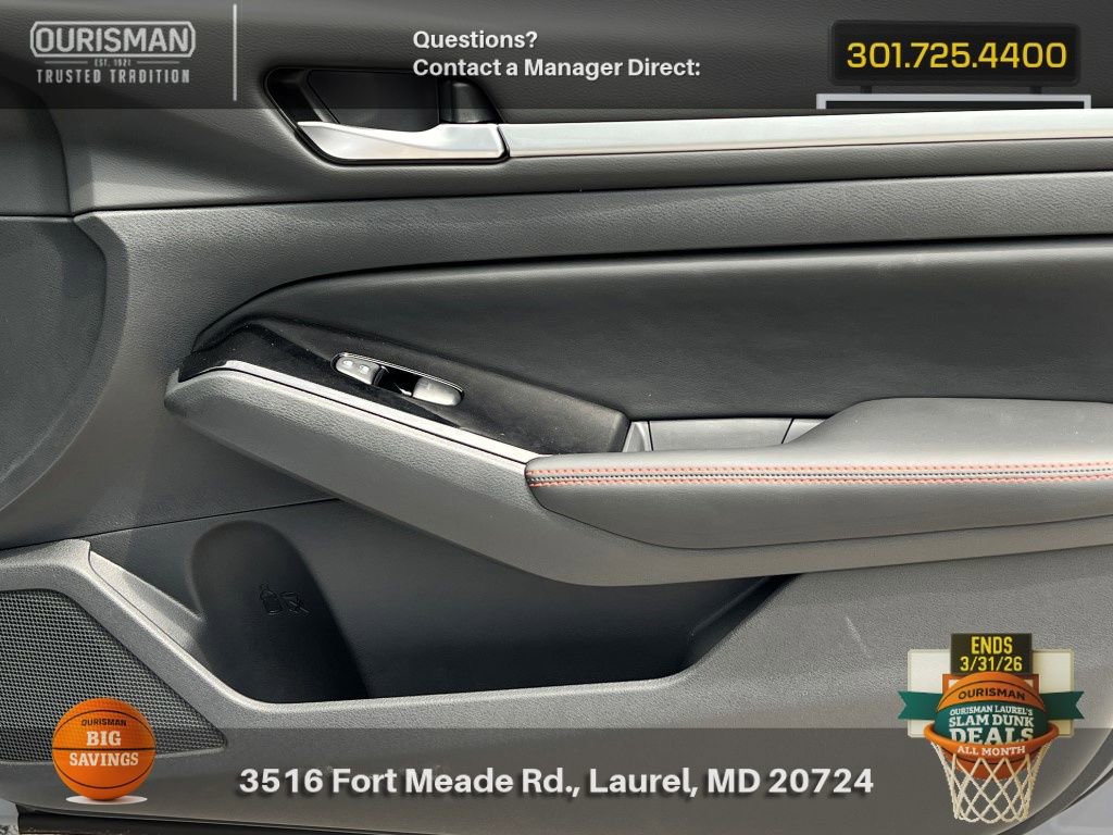 New 2025 Nissan Altima 2.5 SR image 9