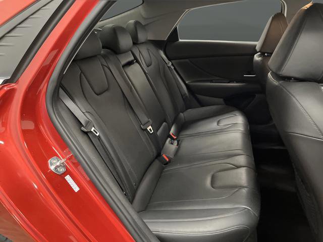 Used 2021 Hyundai Elantra Limited image 30