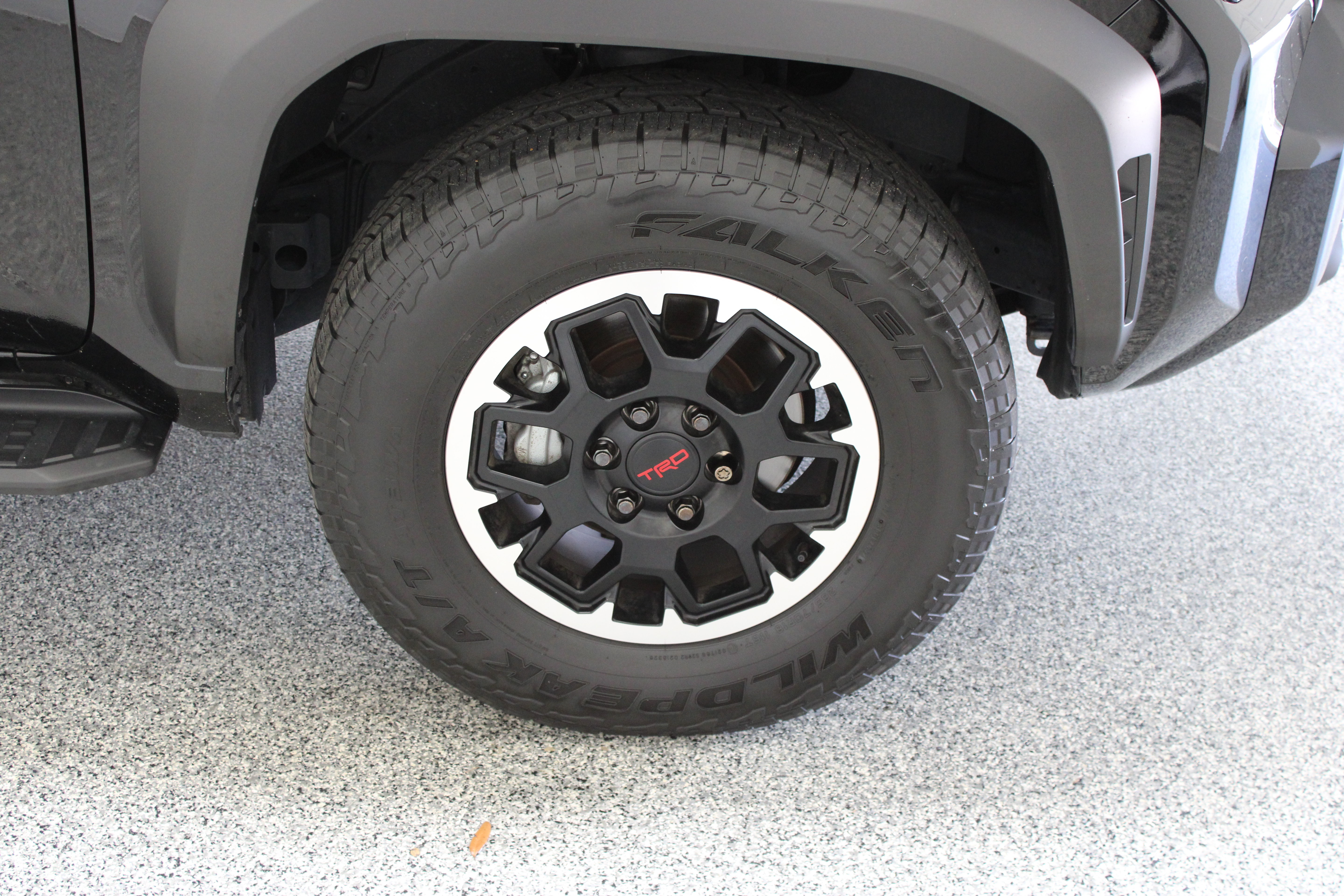 Used 2025 Toyota 4Runner TRD Off-Road Premium w/ Tow Technology Package AWD/4WD image 5