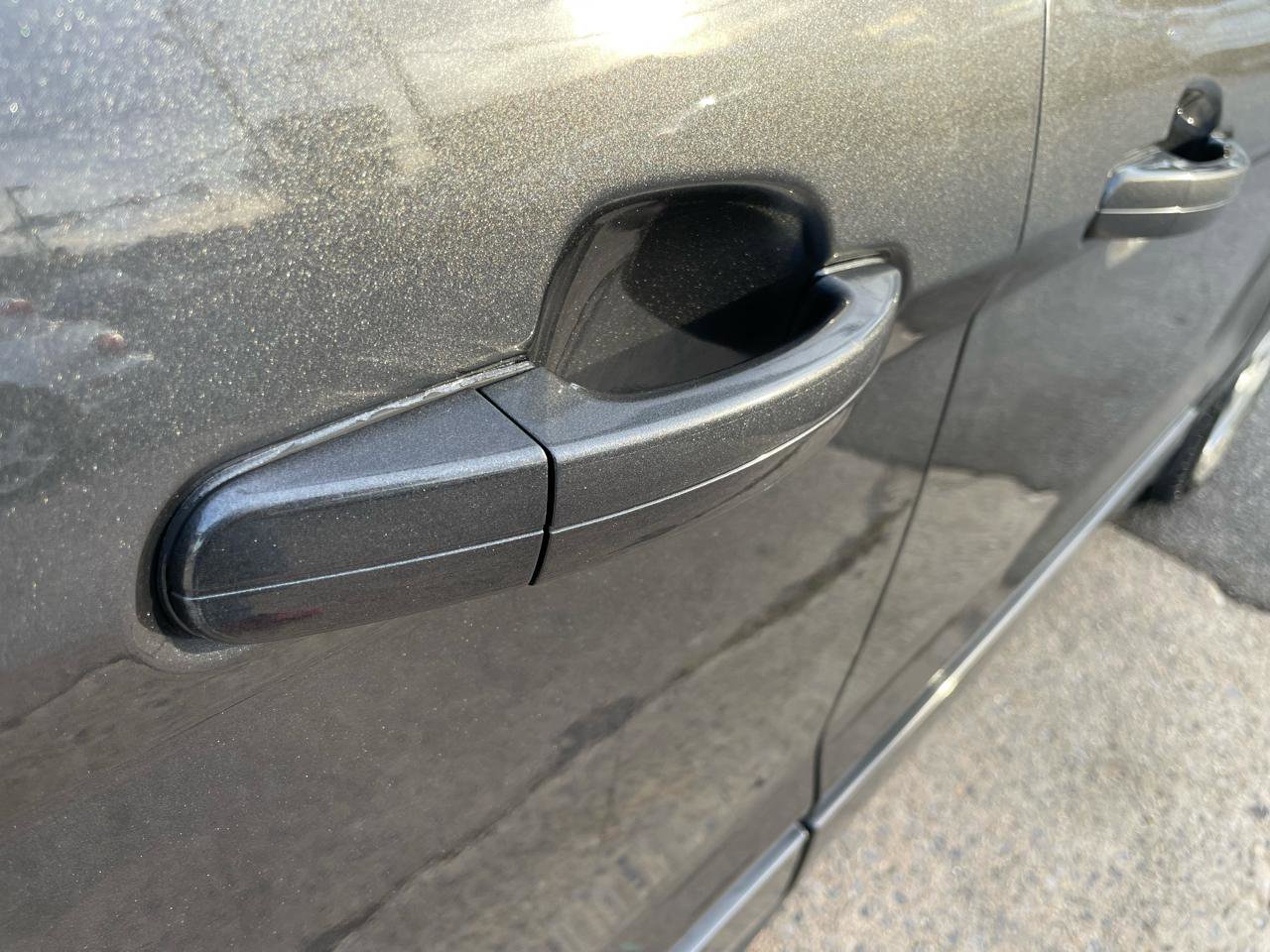 Used 2016 Ford Transit Connect XLT image 34