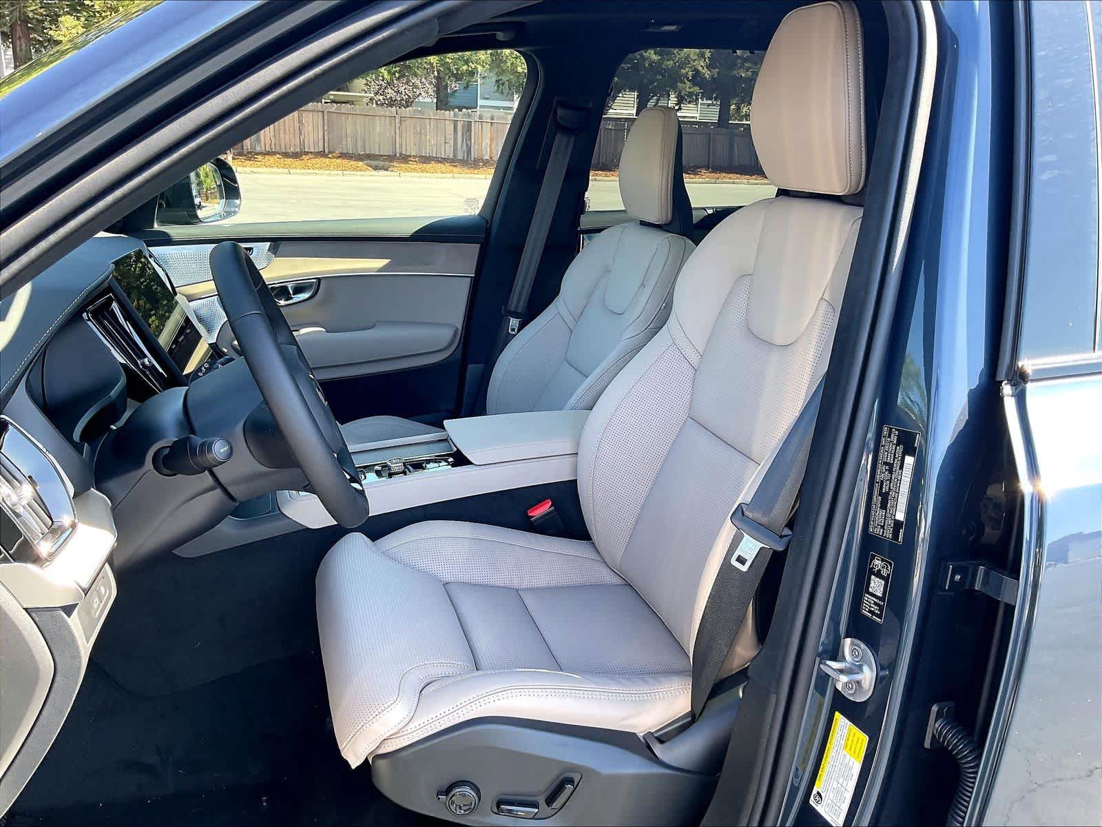 New 2027 Volvo XC90 T8 Ultra AWD/4WD image 11