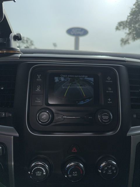 Used 2019 RAM 1500 Classic SLT image 10