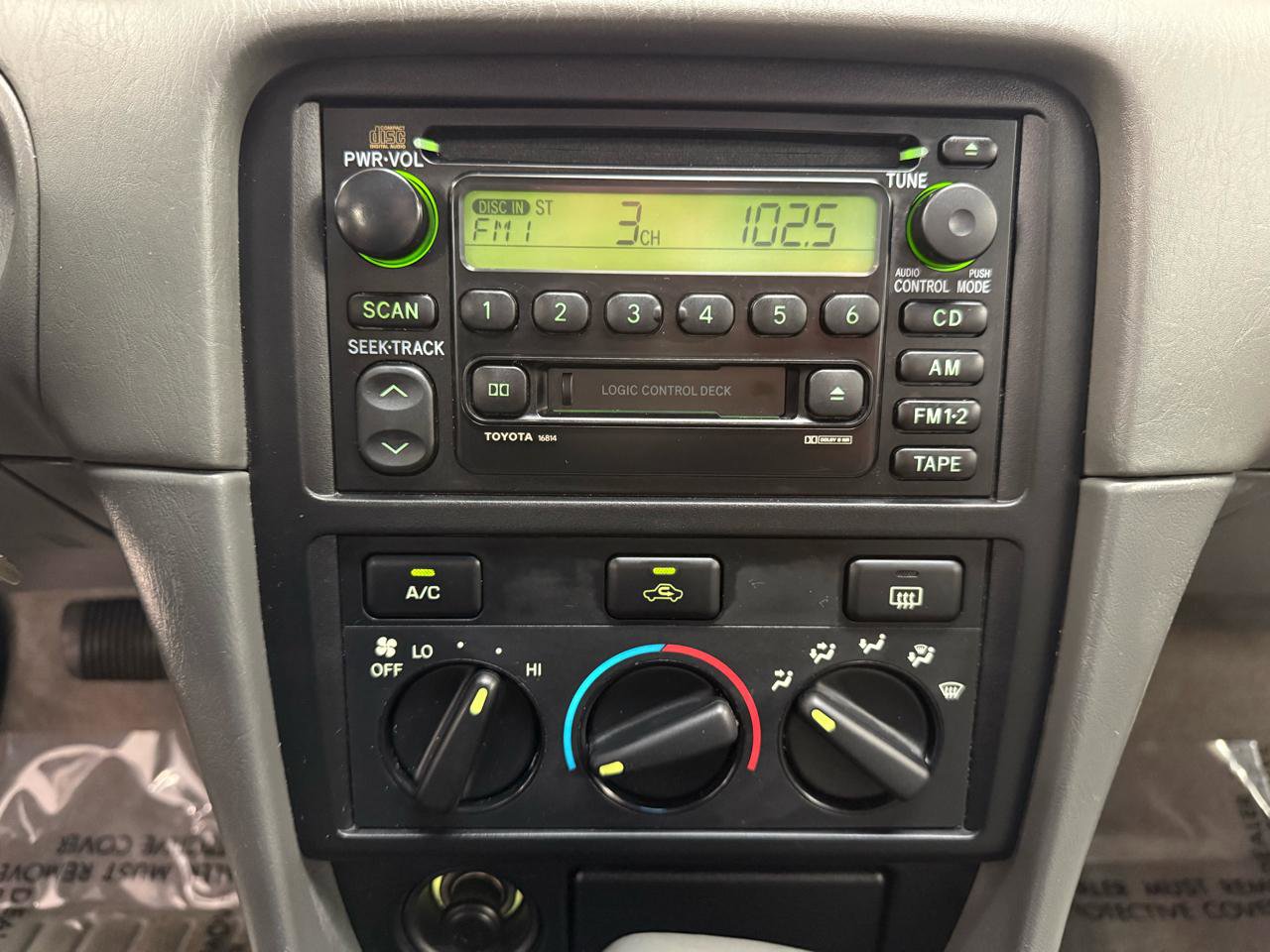 Used 2000 Toyota Camry CE FWD image 27
