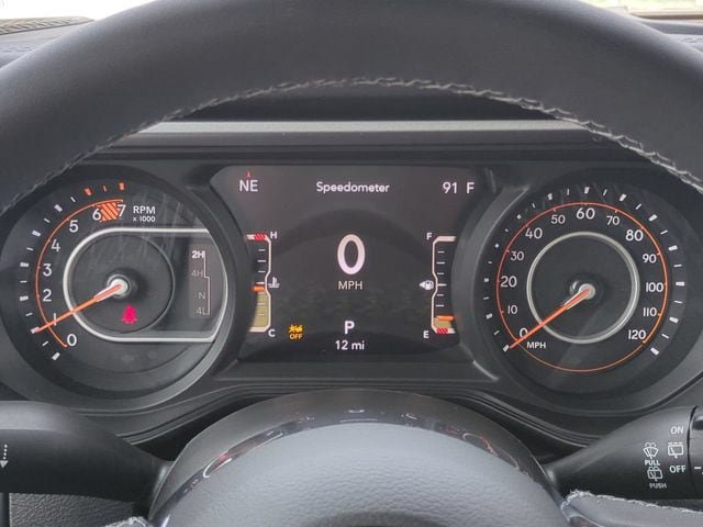 New 2026 Jeep Wrangler Sahara w/ Technology Group AWD/4WD image 27