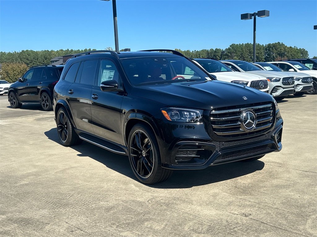 New 2026 Mercedes-Benz GLS 580 4MATIC image 2