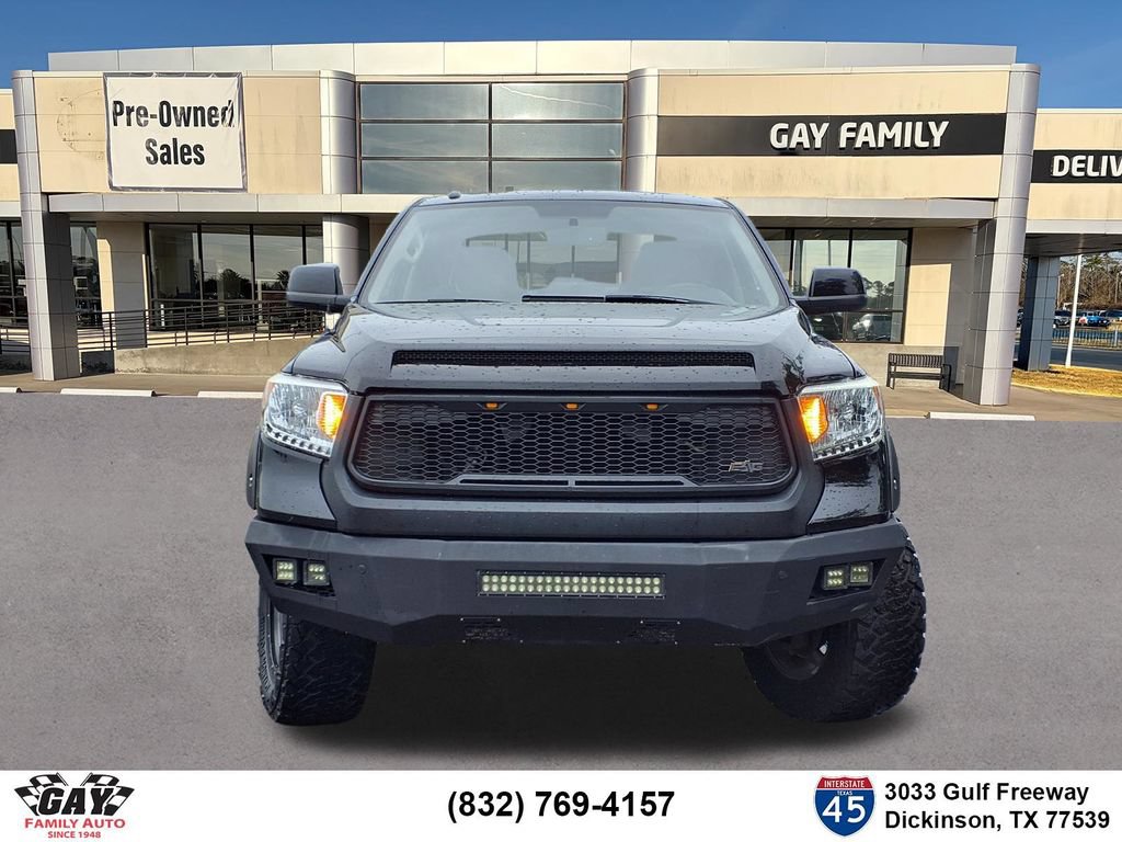 Used 2017 Toyota Tundra Limited w/ Limited Premium Package AWD/4WD image 18