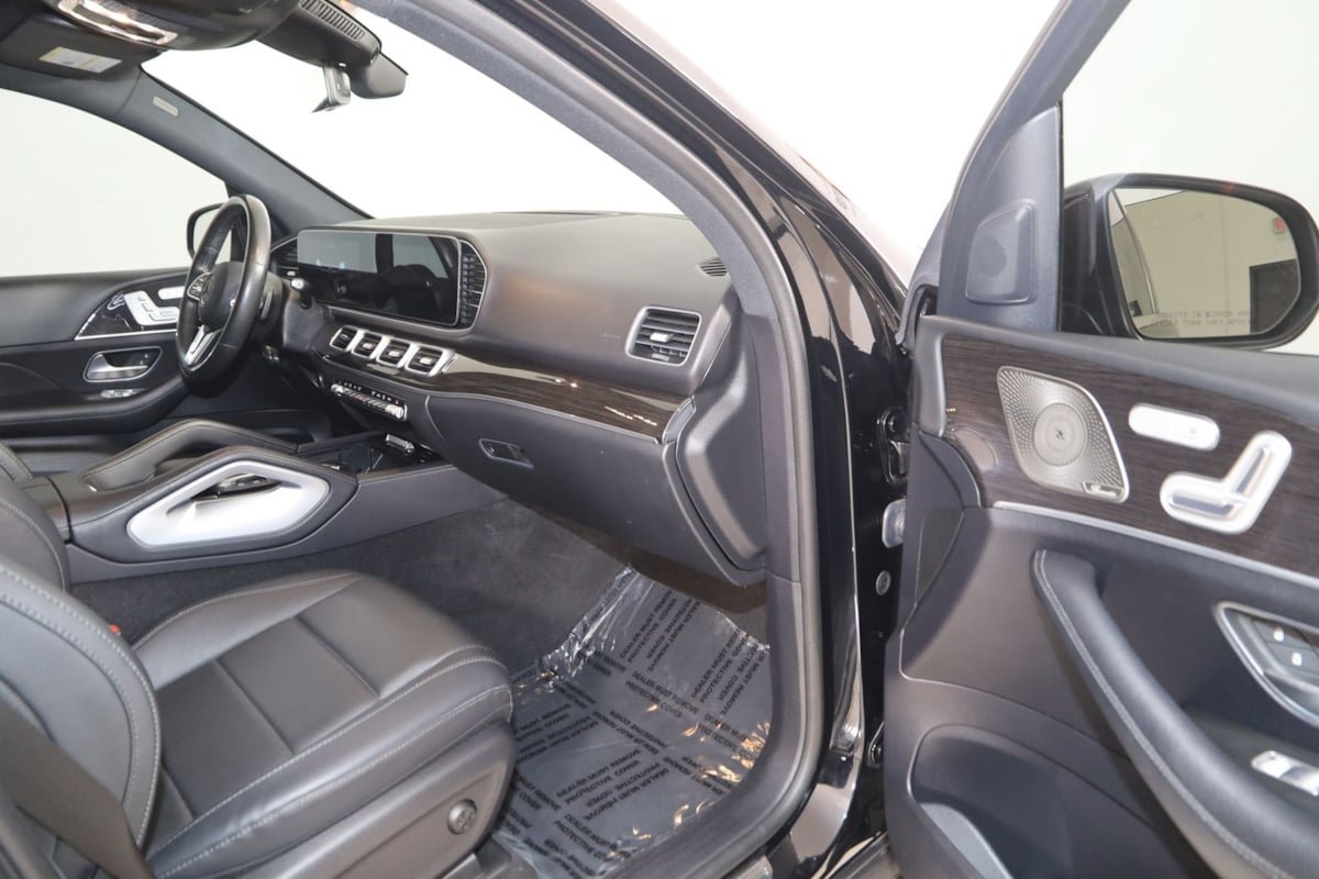 Used 2022 Mercedes-Benz GLE 350 4MATIC w/ Premium Package image 47