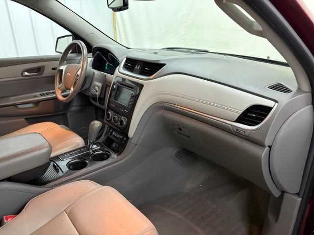 Used 2017 Chevrolet Traverse Premier AWD/4WD image 23