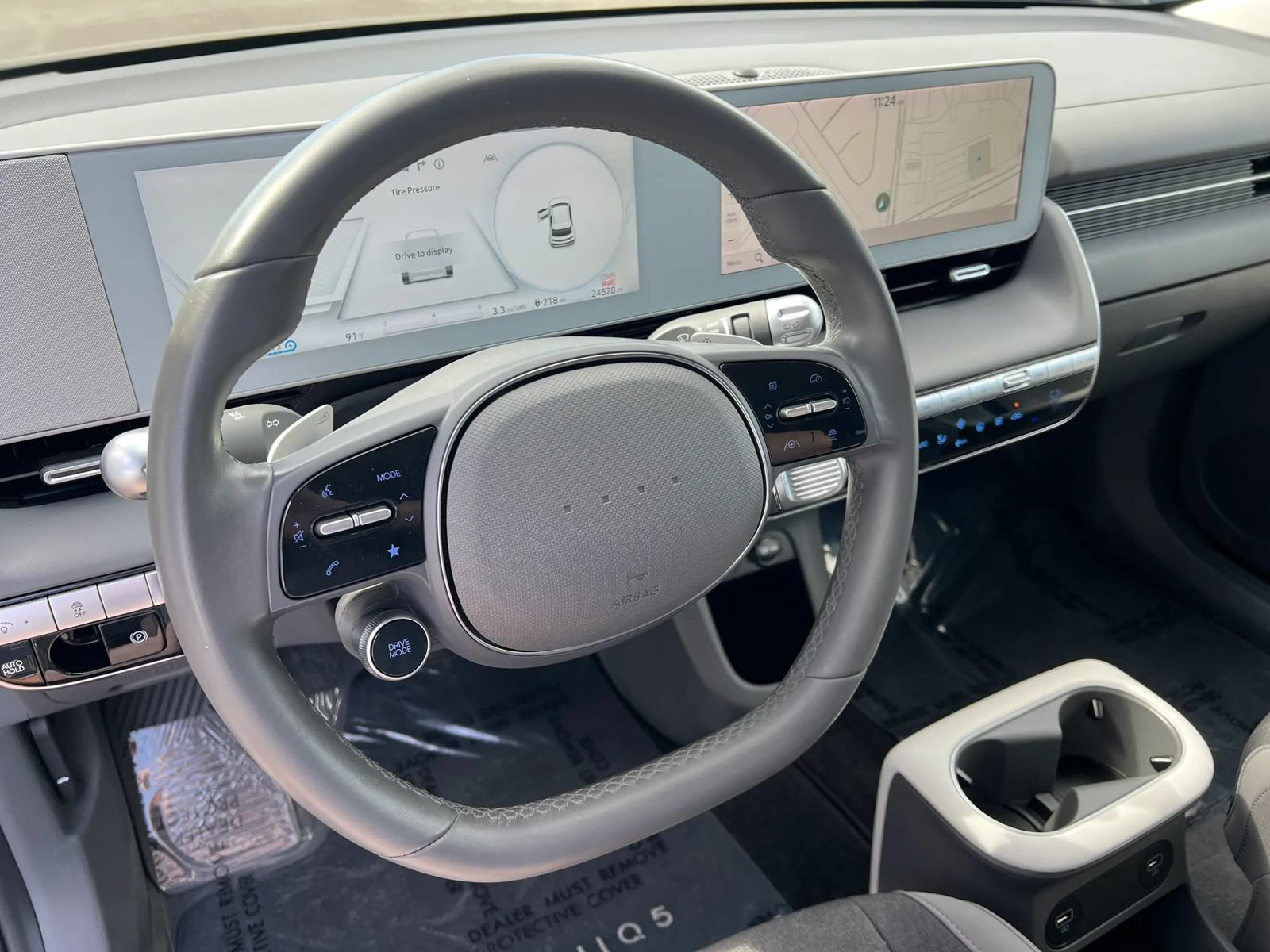 Used 2024 Hyundai Ioniq 5 SE RWD image 13
