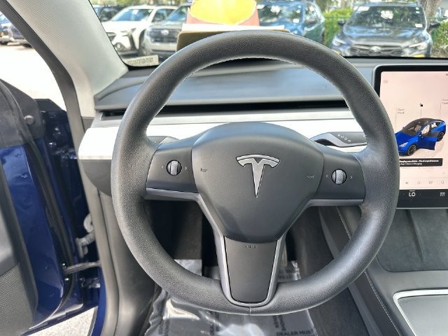 Used 2024 Tesla Model Y Long Range AWD/4WD image 14