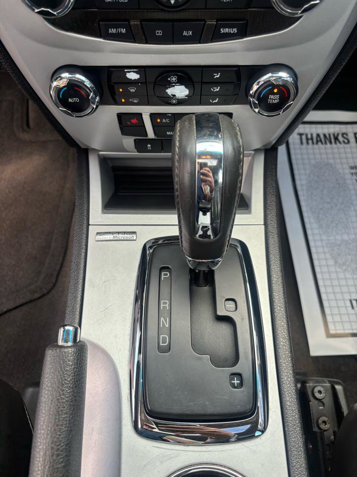 Used 2010 Mercury Milan Premier FWD image 18
