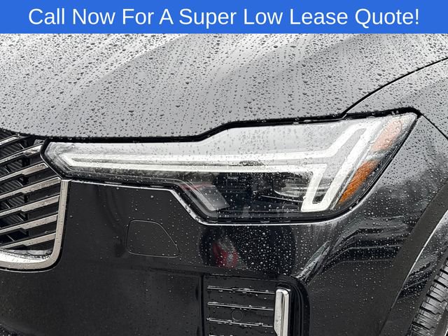 Used 2026 Volvo XC90 B6 Ultra w/ Protection Package image 9