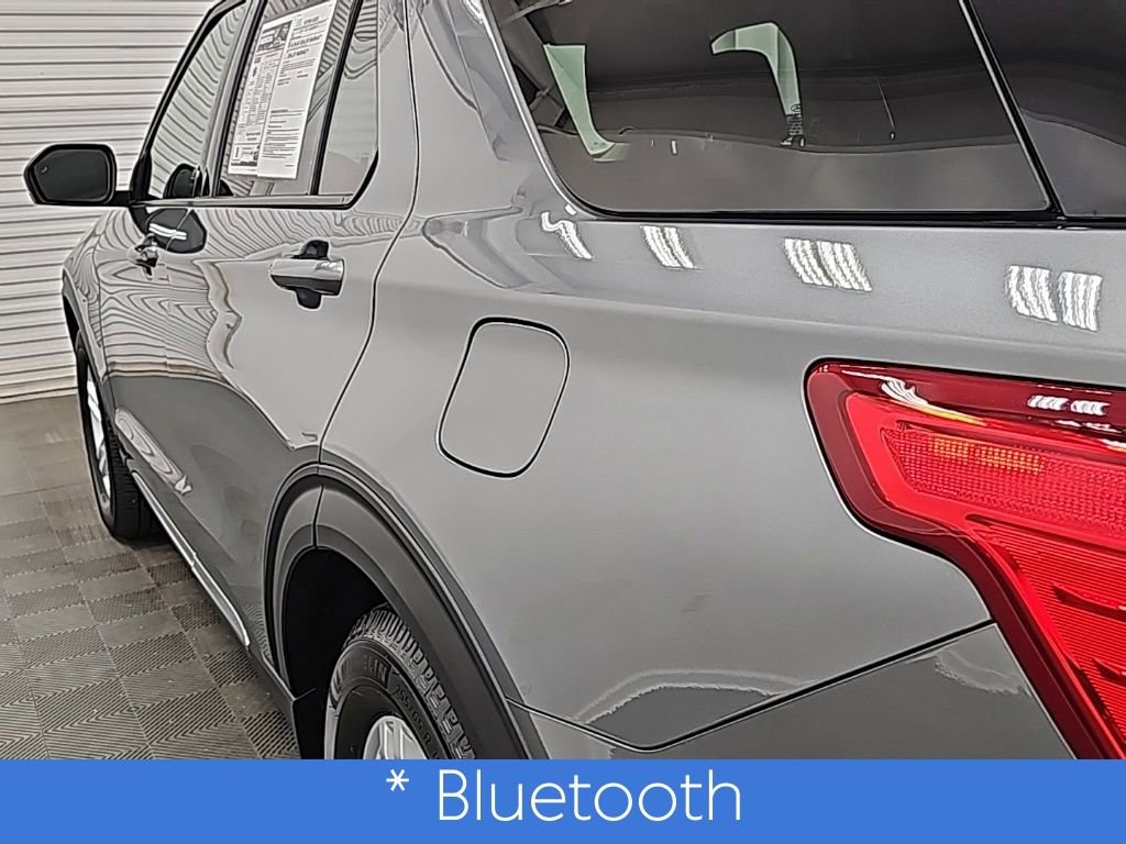 Used 2022 Ford Explorer XLT w/ Equipment Group 202A image 7