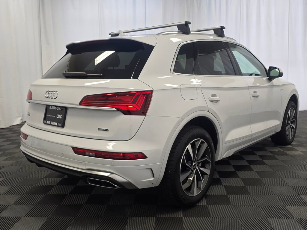 Certified 2025 Audi Q5 2.0T Premium Plus image 6