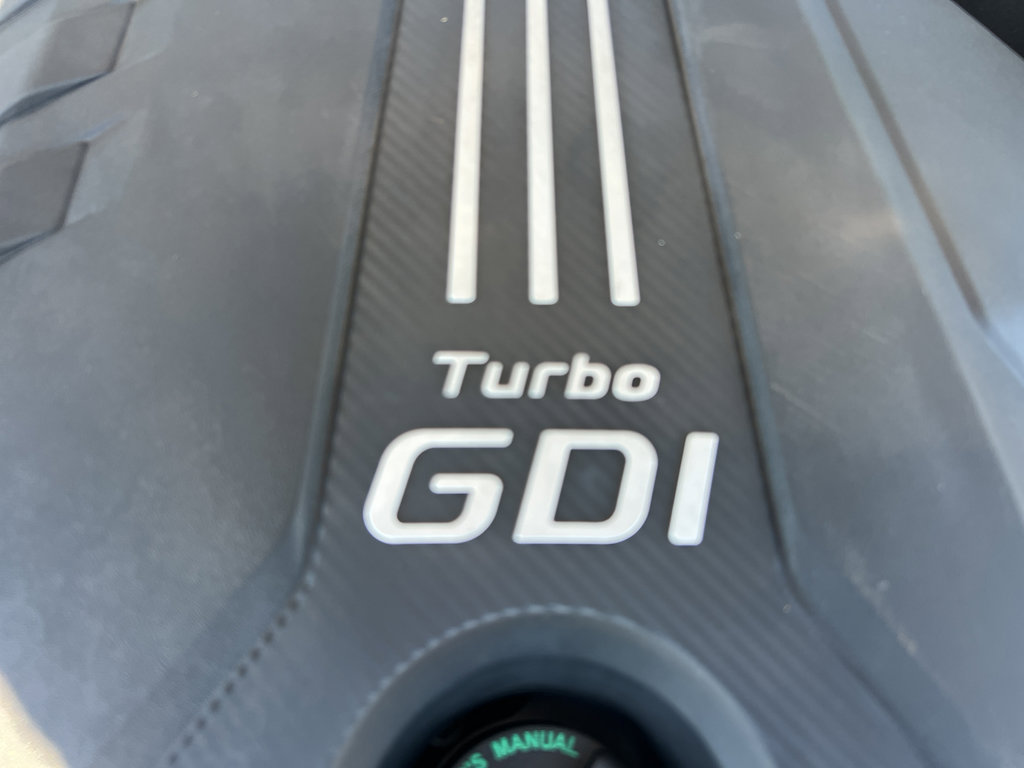 Used 2023 Genesis G70 2.0T image 35