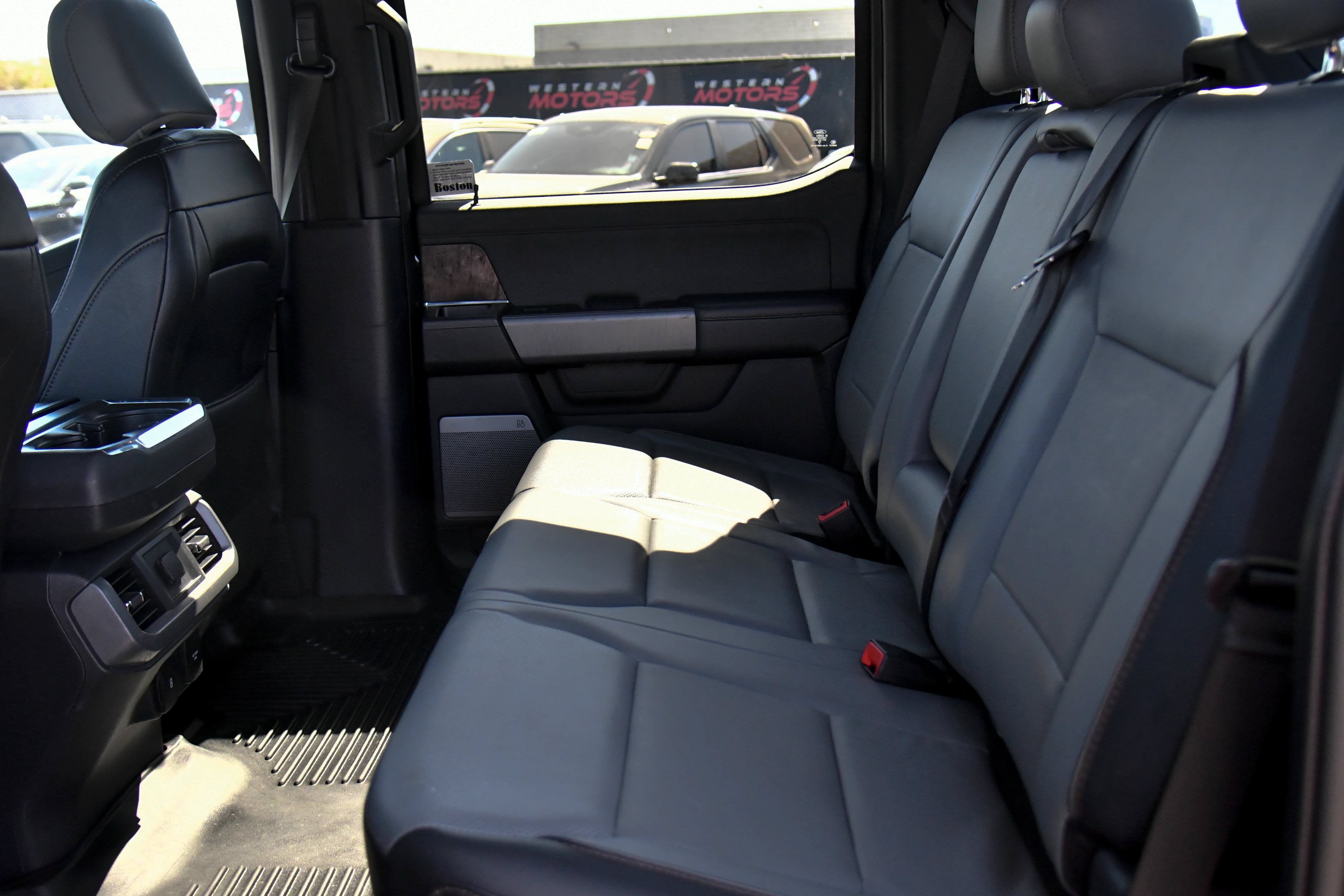 Used 2022 Ford F150 Lightning Lariat AWD/4WD image 44