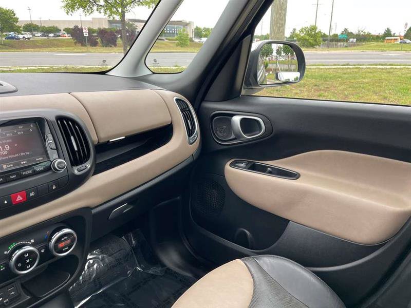 Used 2014 FIAT 500L Lounge FWD image 77