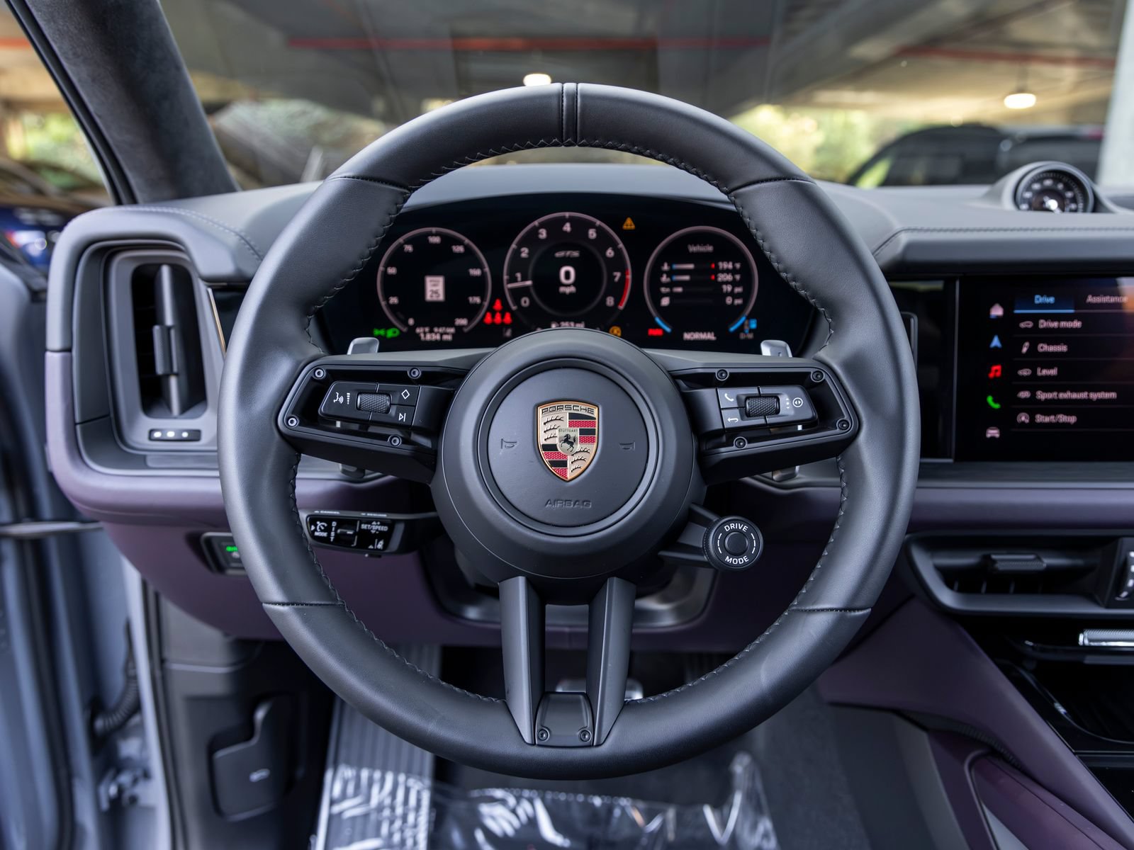 Certified 2026 Porsche Cayenne GTS AWD/4WD image 39
