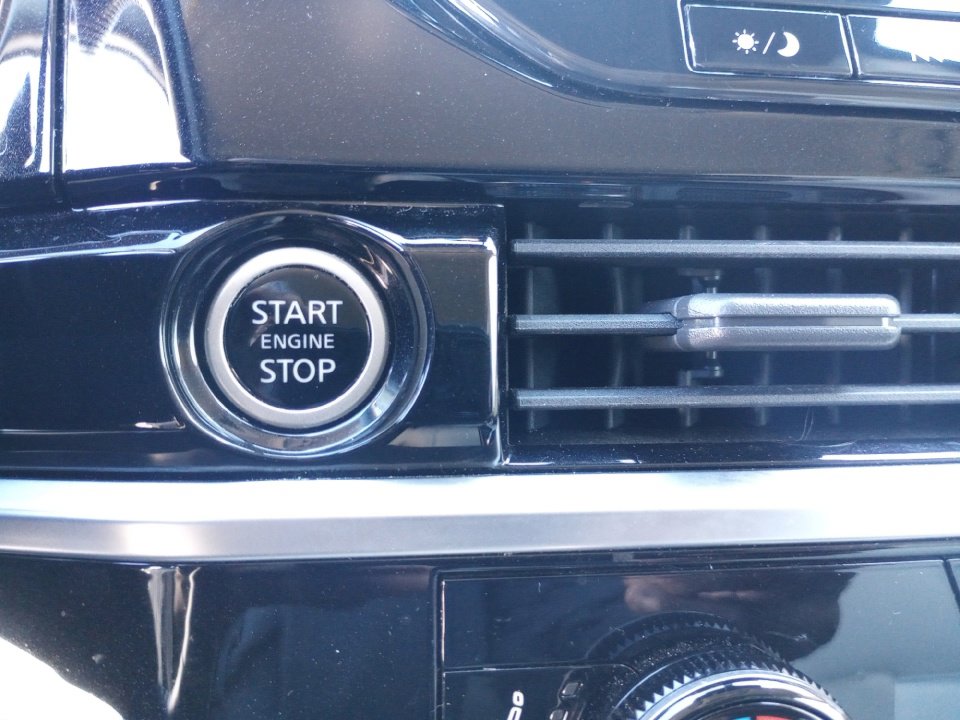 Used 2022 Nissan Pathfinder SL w/ Cargo Package image 23