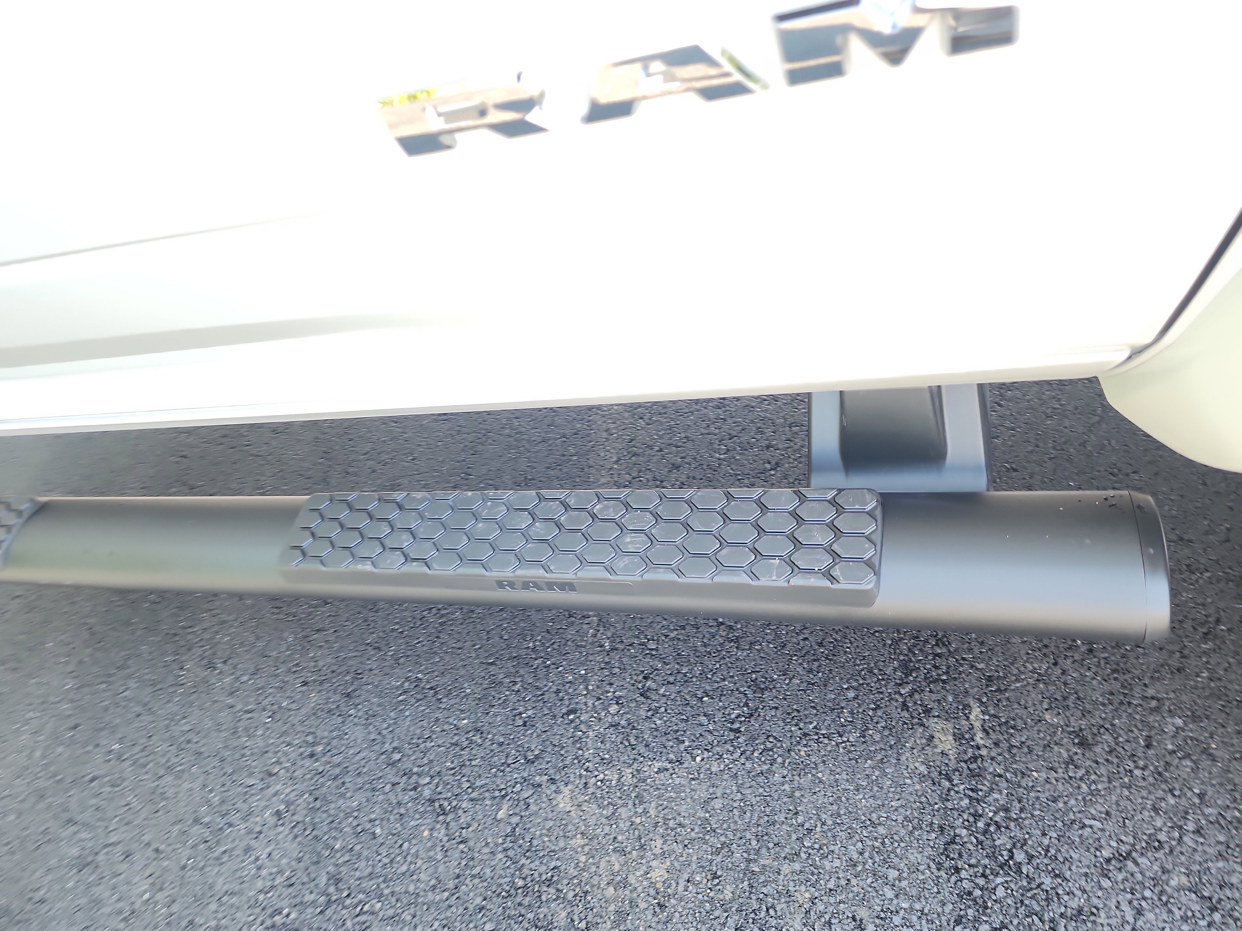 New 2026 RAM 5500 4x4 Crew Cab image 29