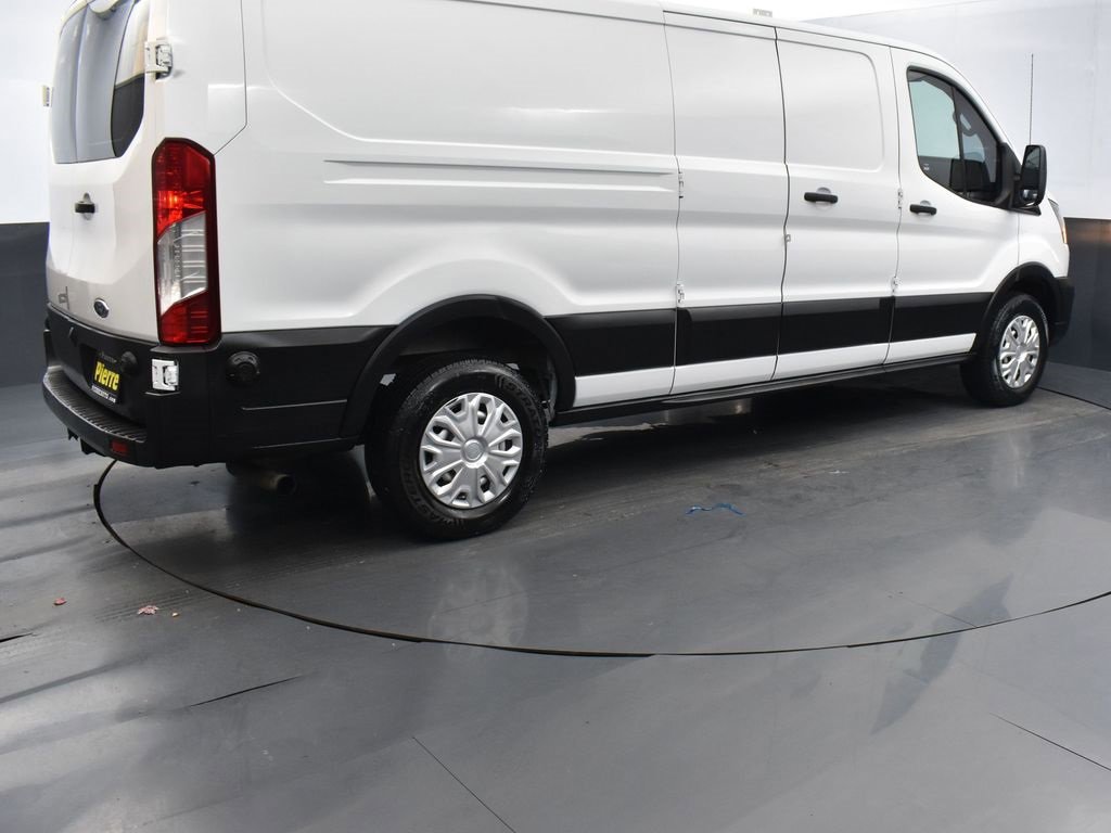 Used 2020 Ford Transit 250 Low Roof image 4