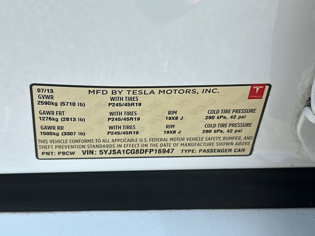Used 2013 Tesla Model S image 30