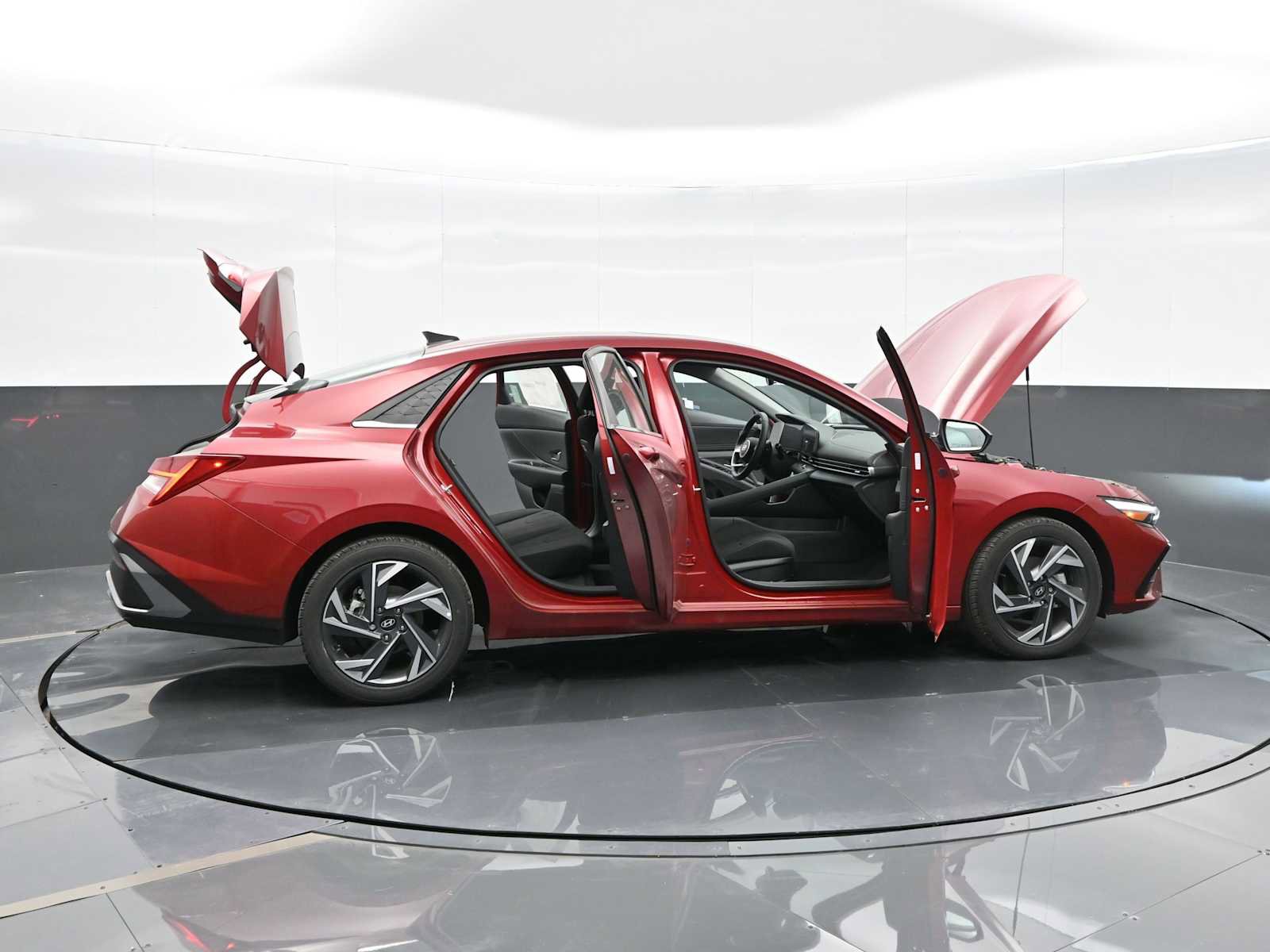 Certified 2024 Hyundai Elantra SEL w/ Convenience Package image 37