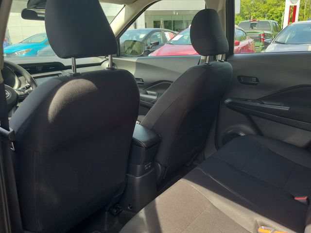 Certified 2025 Nissan Kicks Play S FWD image 10
