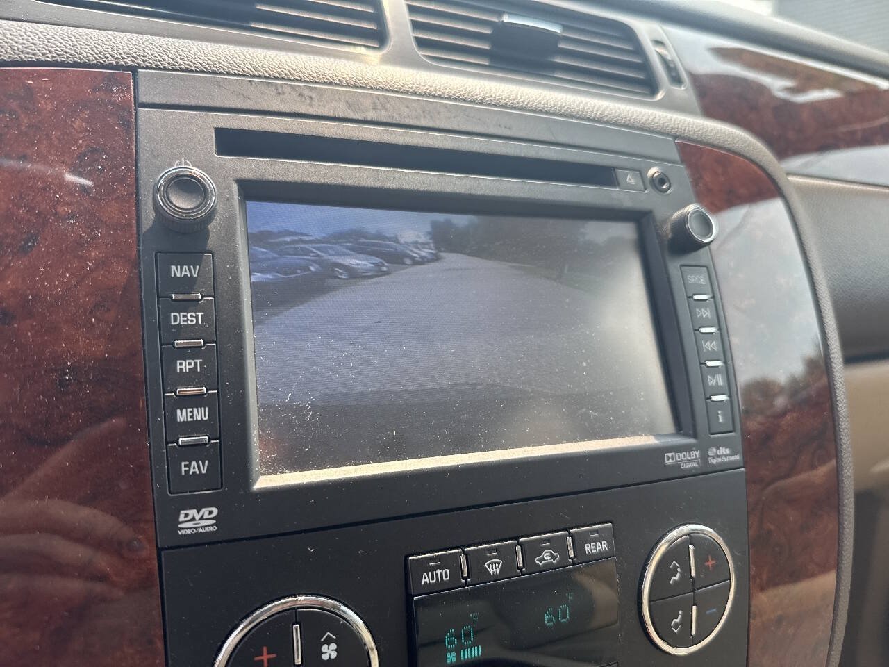 Used 2013 Chevrolet Suburban LTZ AWD/4WD image 19