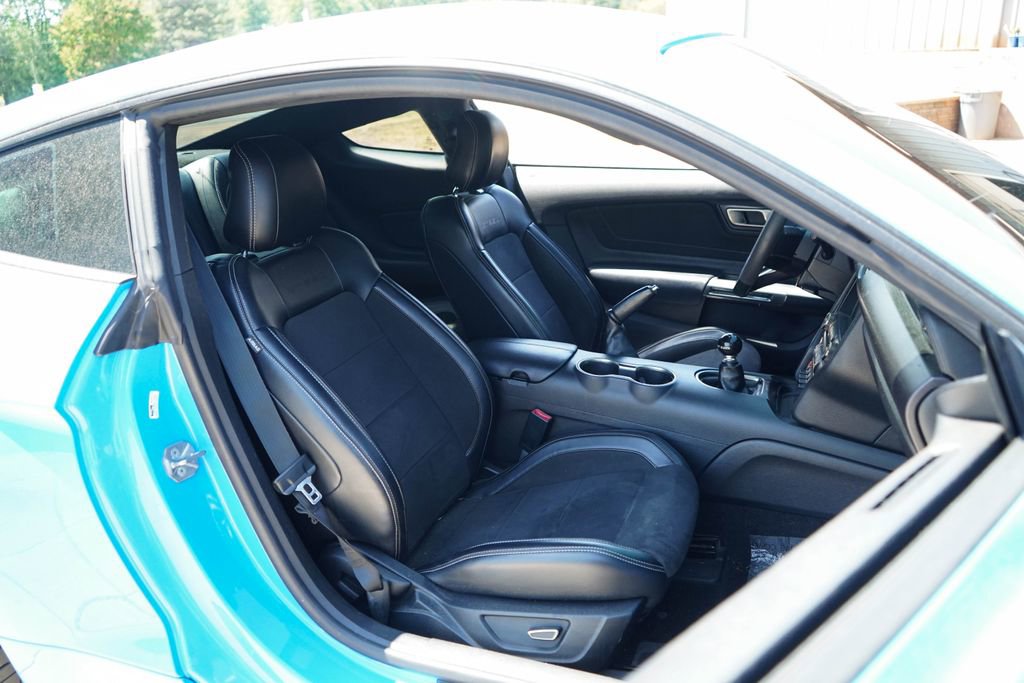 Used 2017 Ford Mustang Shelby GT350 RWD image 12