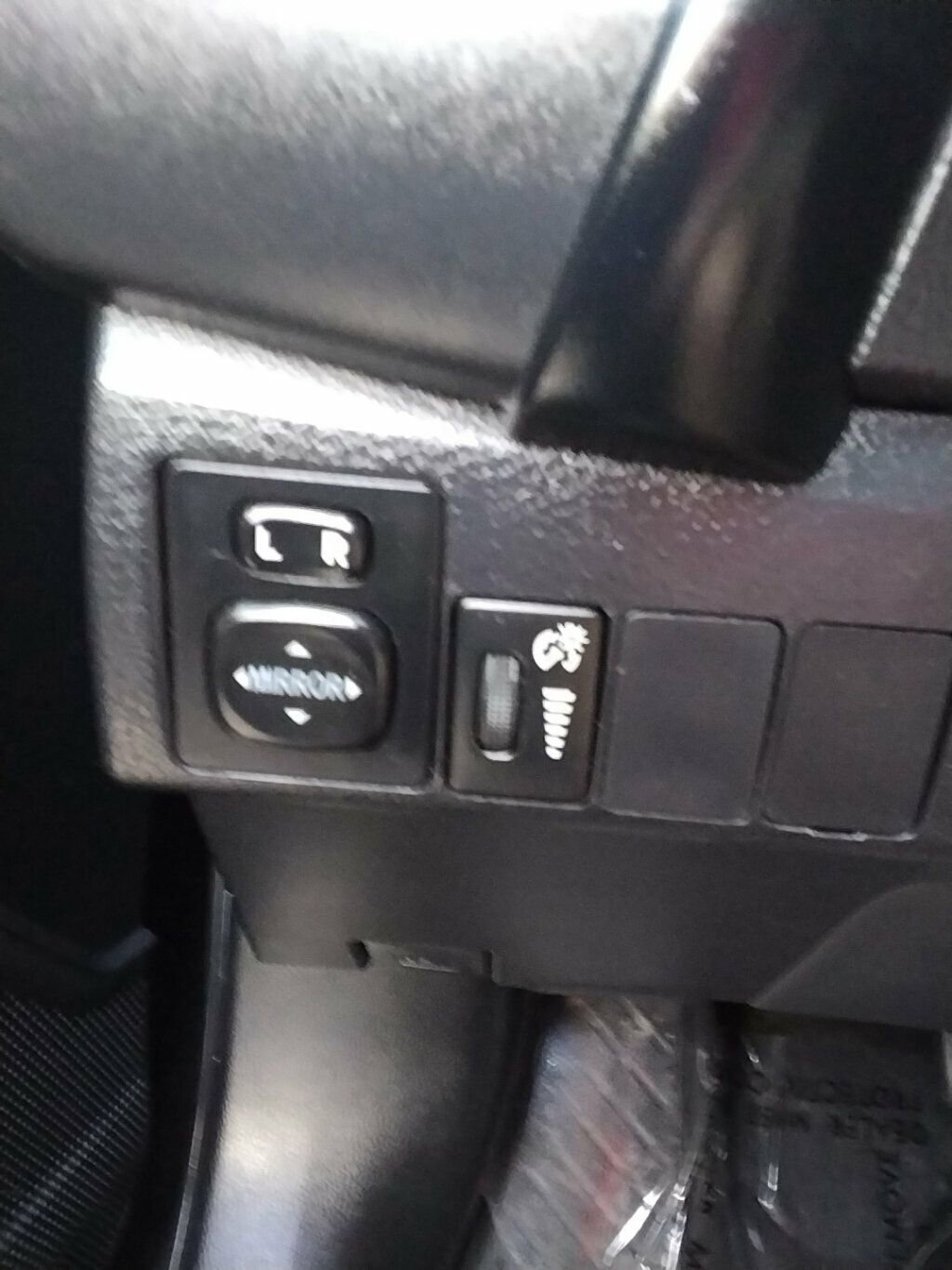 Used 2019 Toyota Corolla LE FWD image 19