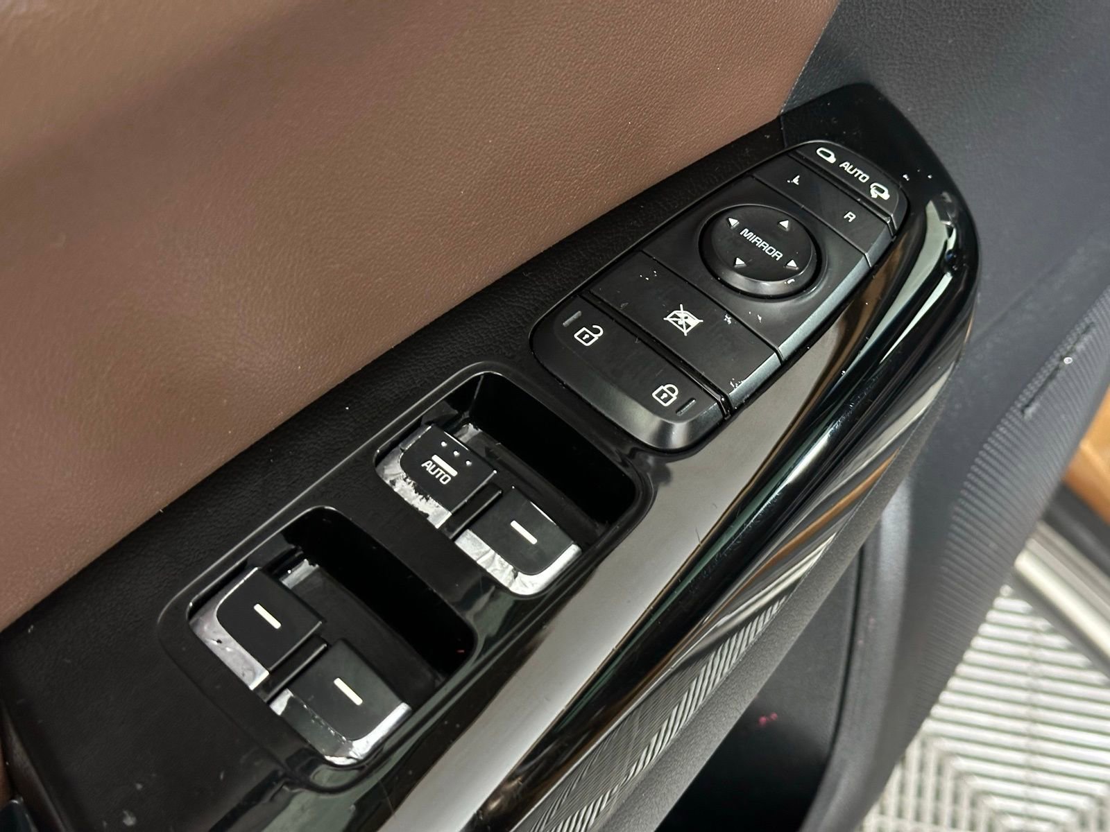 Used 2017 Kia Sportage SX image 33