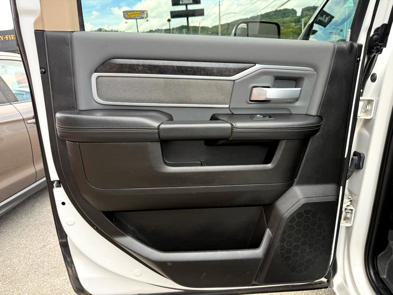 Used 2019 RAM 2500 Big Horn w/ Protection Group image 22