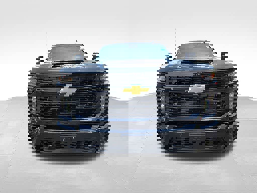 New 2025 Chevrolet Silverado 2500 Custom w/ Custom Value Package image 2