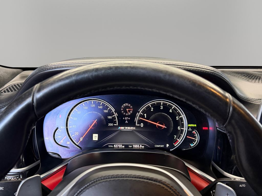 Used 2018 BMW M760i xDrive AWD/4WD image 23