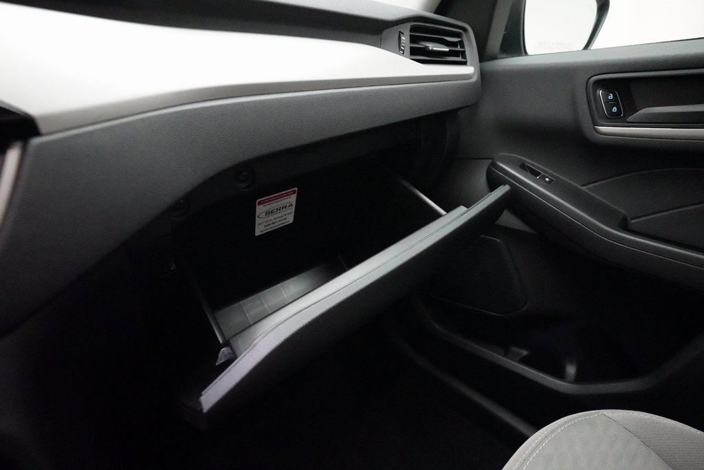 Used 2022 Ford Escape SE w/ Cold Weather Package image 29