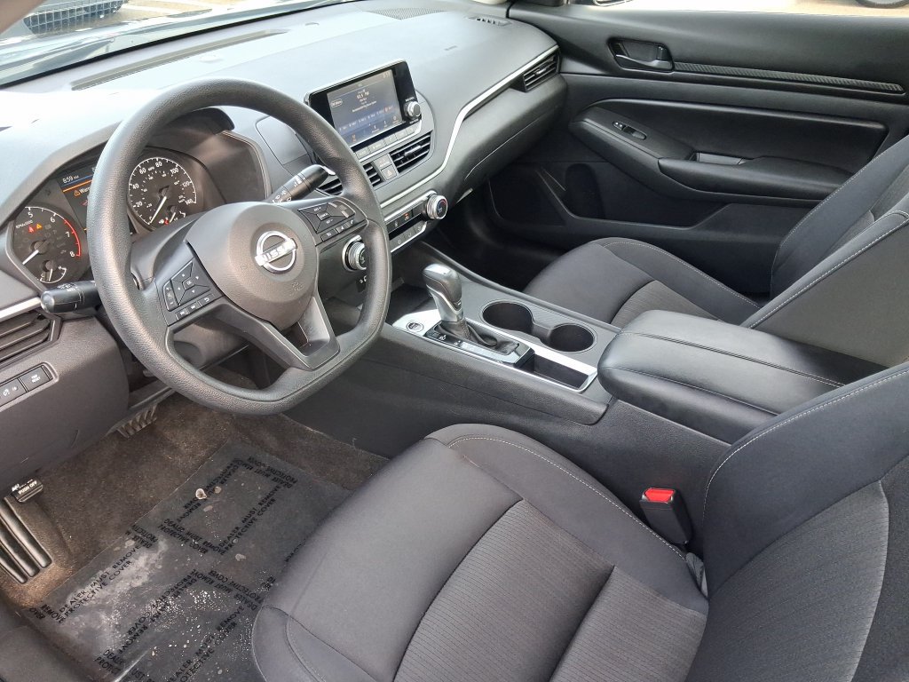 Certified 2024 Nissan Altima 2.5 S FWD image 18