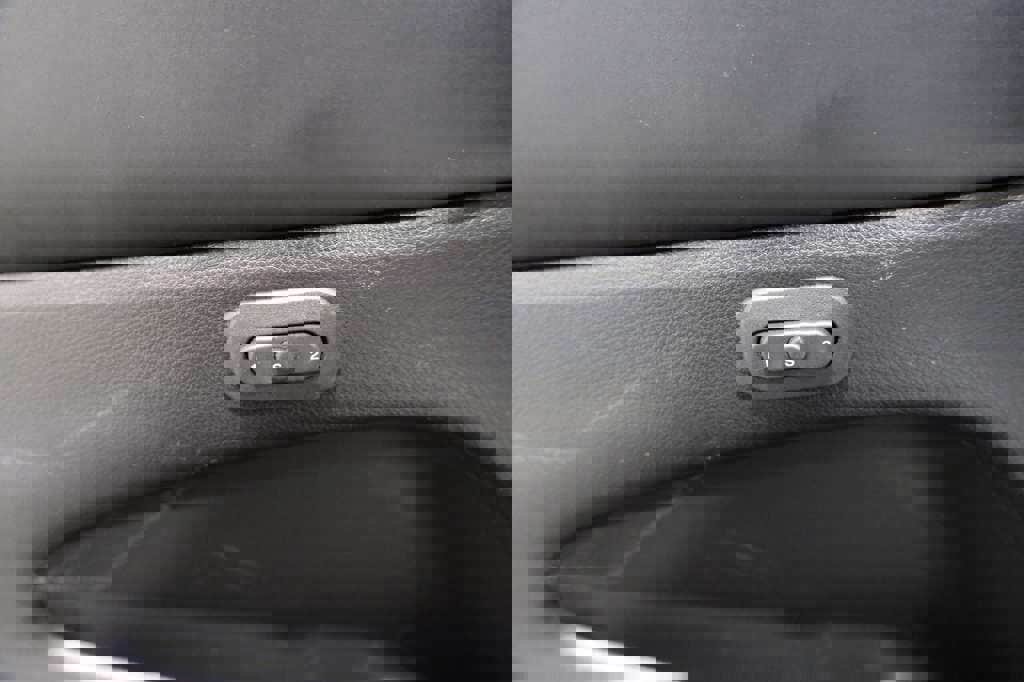 Used 2018 Jeep Grand Cherokee SRT w/ Trailer Tow Group IV image 20