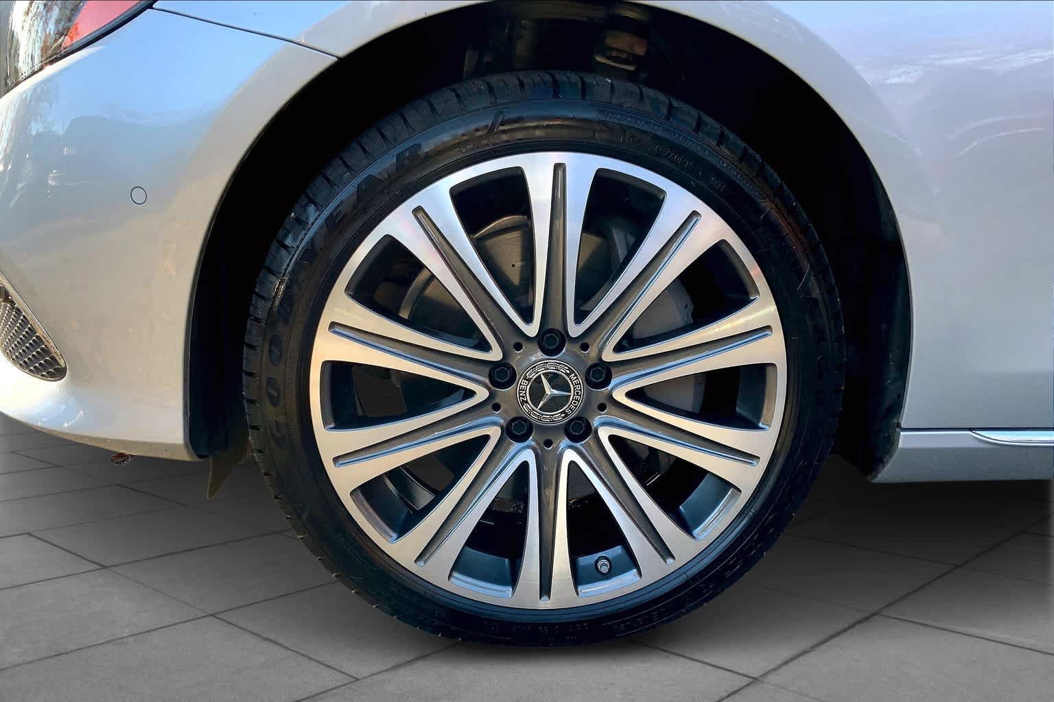 Certified 2020 Mercedes-Benz E 350 4MATIC Sedan image 11
