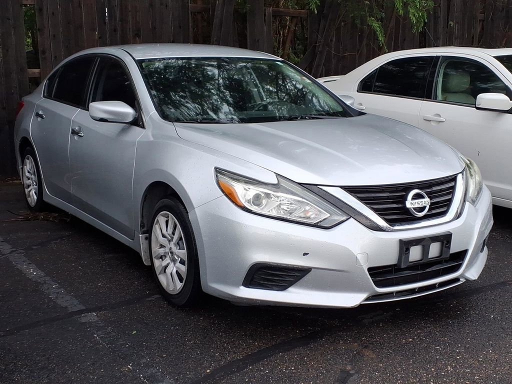Used 2018 Nissan Altima 2.5 S w/ S Convenience Package