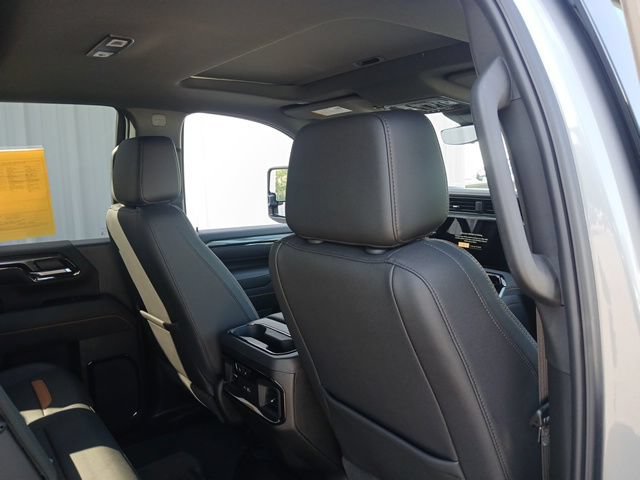 Used 2025 GMC Sierra 2500 AT4 w/ AT4 Premium Plus Package AWD/4WD image 25